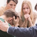 Så påverkas du som närstående till någon som missbrukar i Örebro missbruk